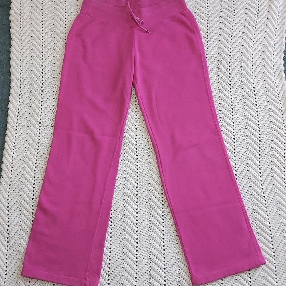 NIKE PINK SWEAT PANTS